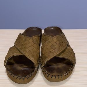 Software by Vittorio Ricci Studio Woven Slides